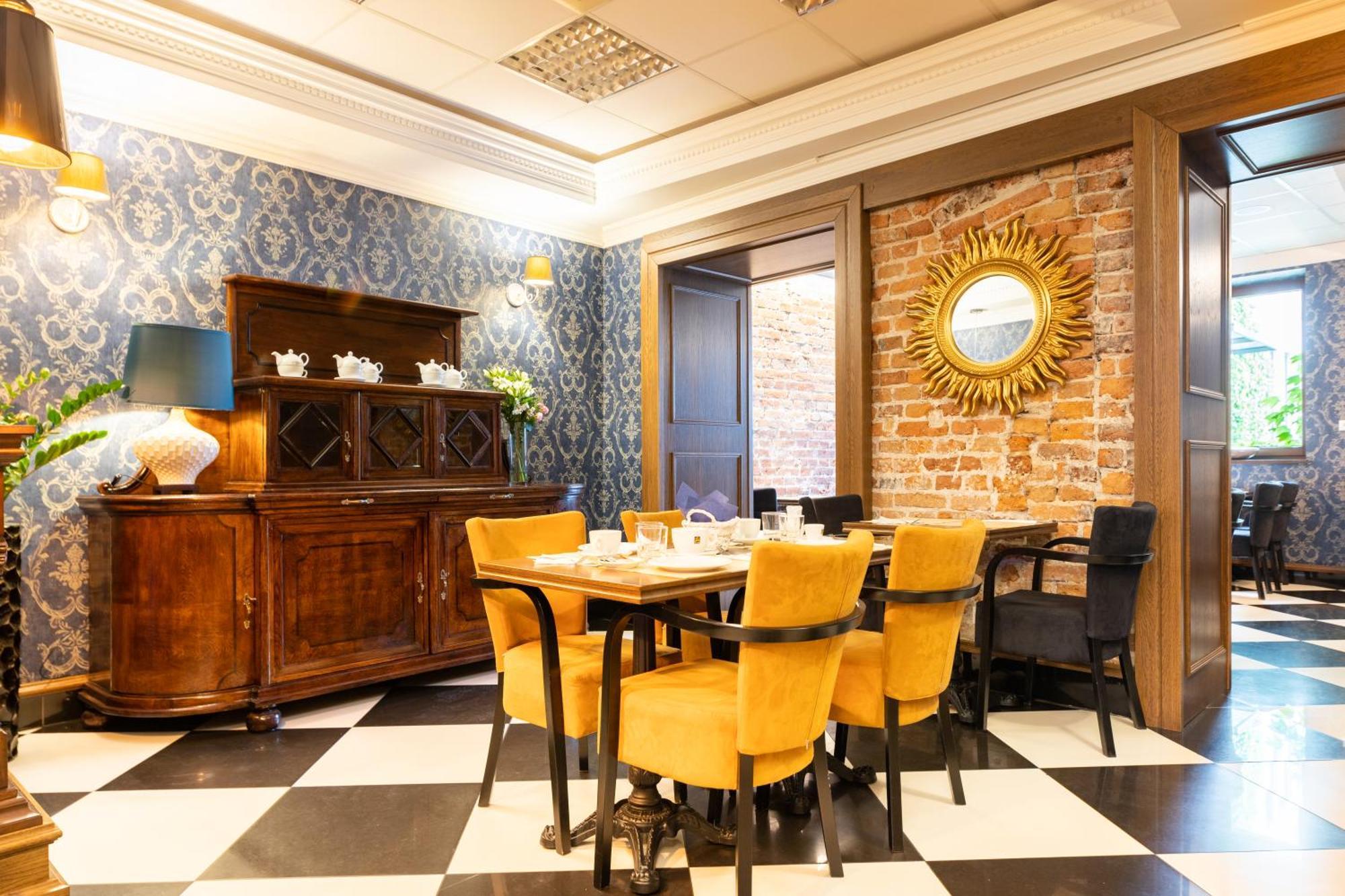 Sleepwalker Boutique Suites Wrocław Exteriör bild