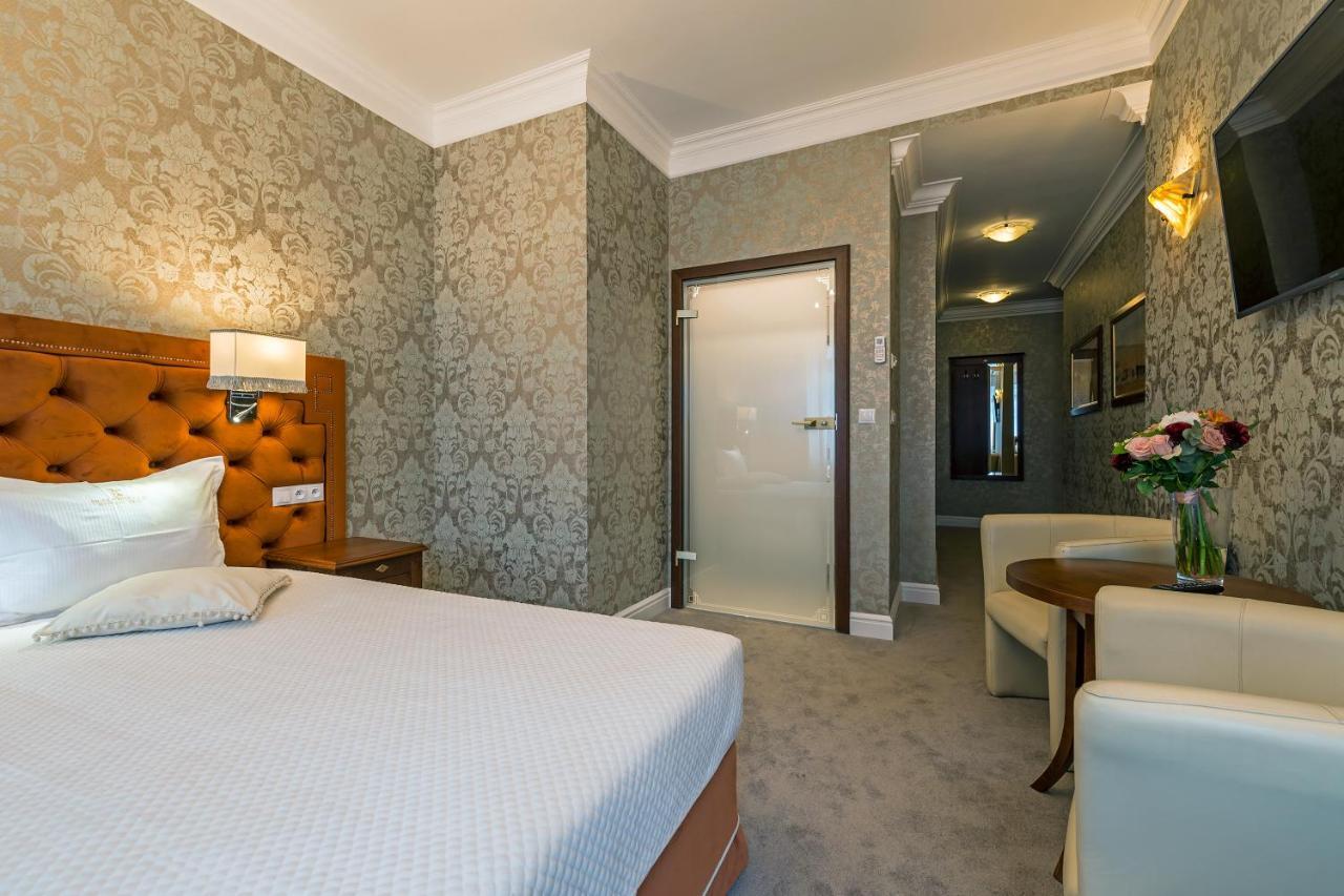 Sleepwalker Boutique Suites Wrocław Exteriör bild